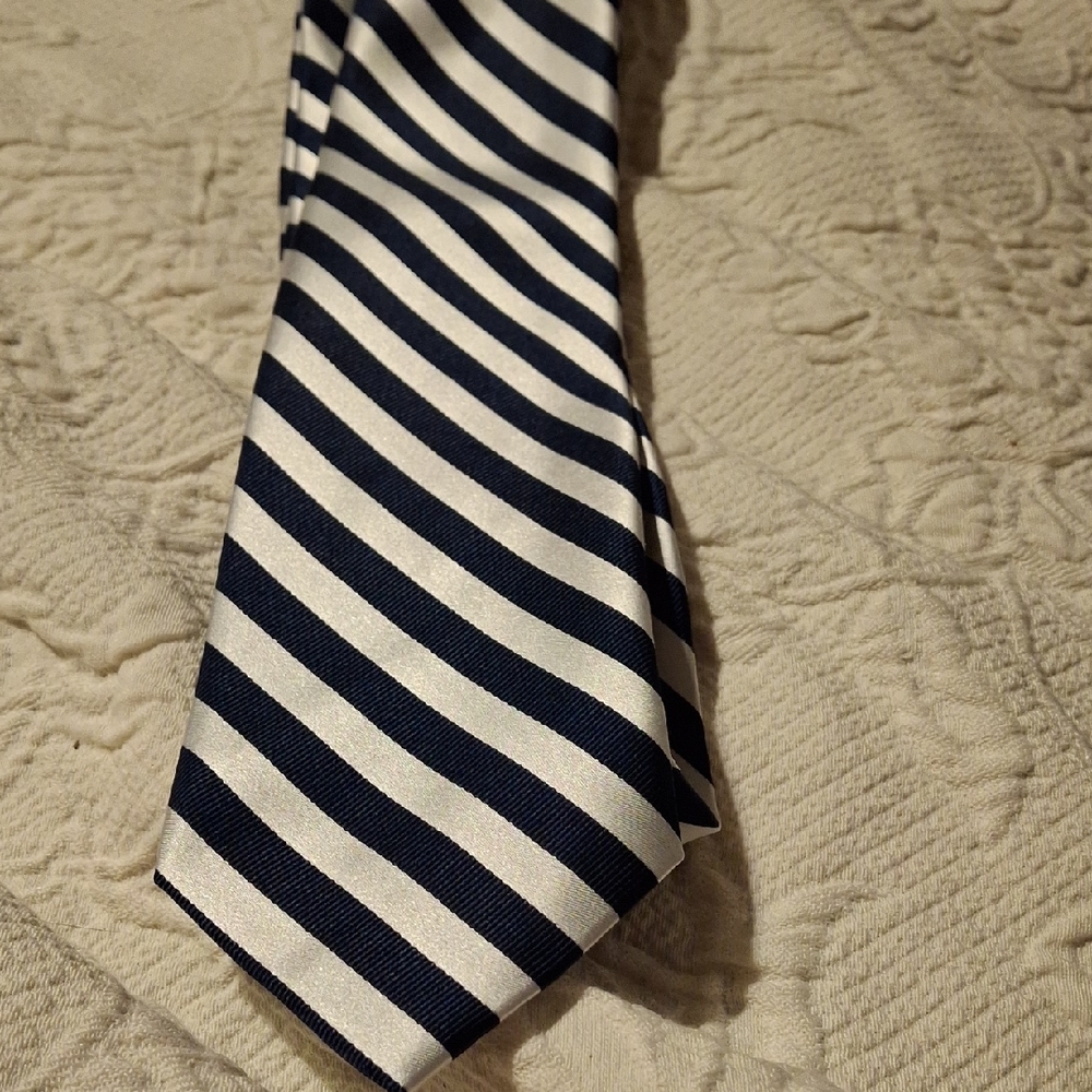 The Tie Bar Classic Navy and White Striped Tie